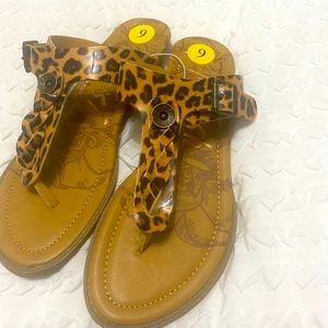 Blowfish thong sandals